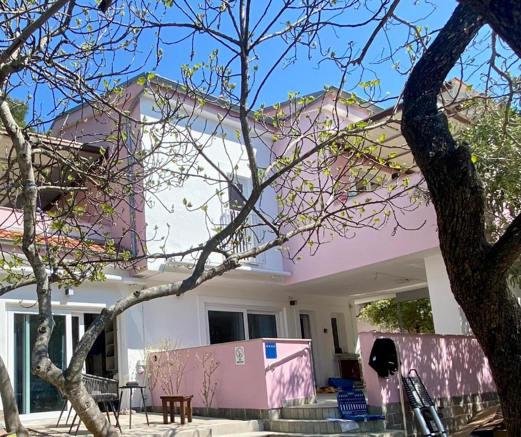 Artatore24 - Modern And Stylish Apartments Mali Lošinj Zewnętrze zdjęcie
